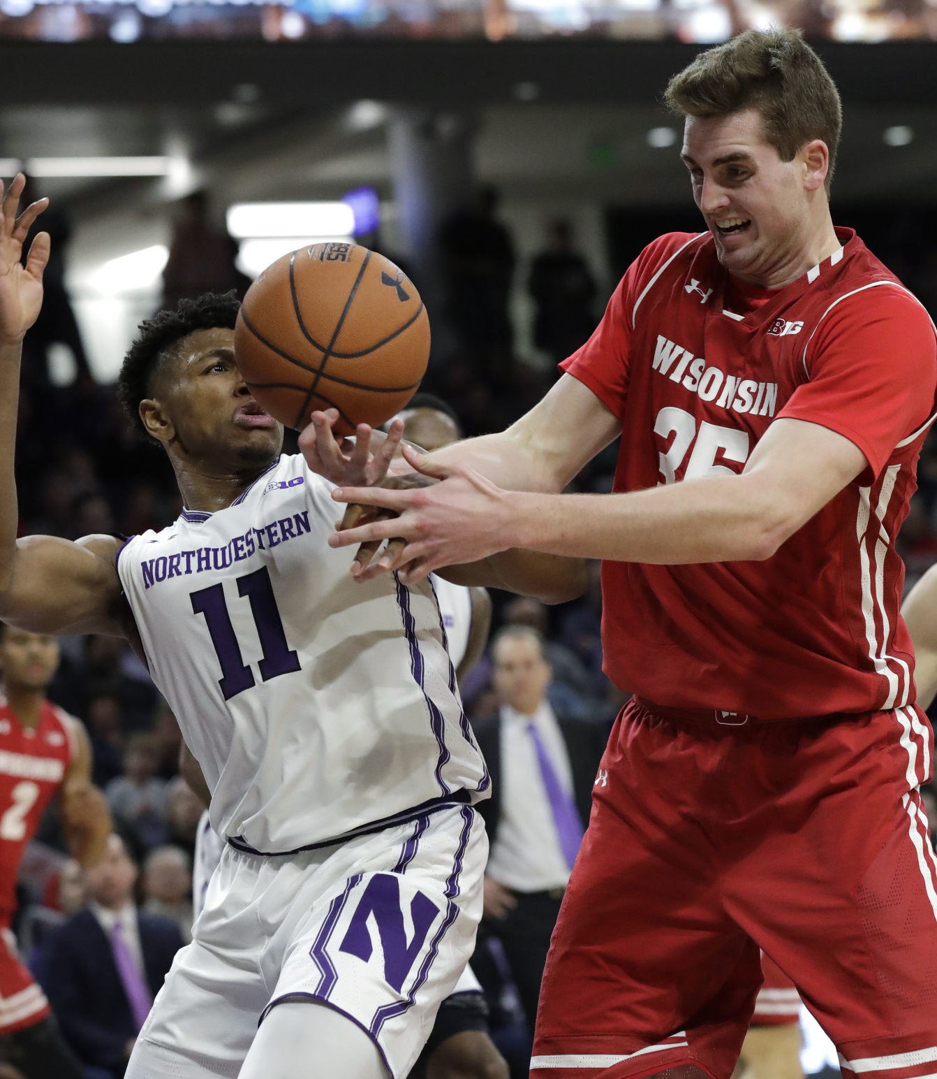 BADGERS 69, WILDCATS 64